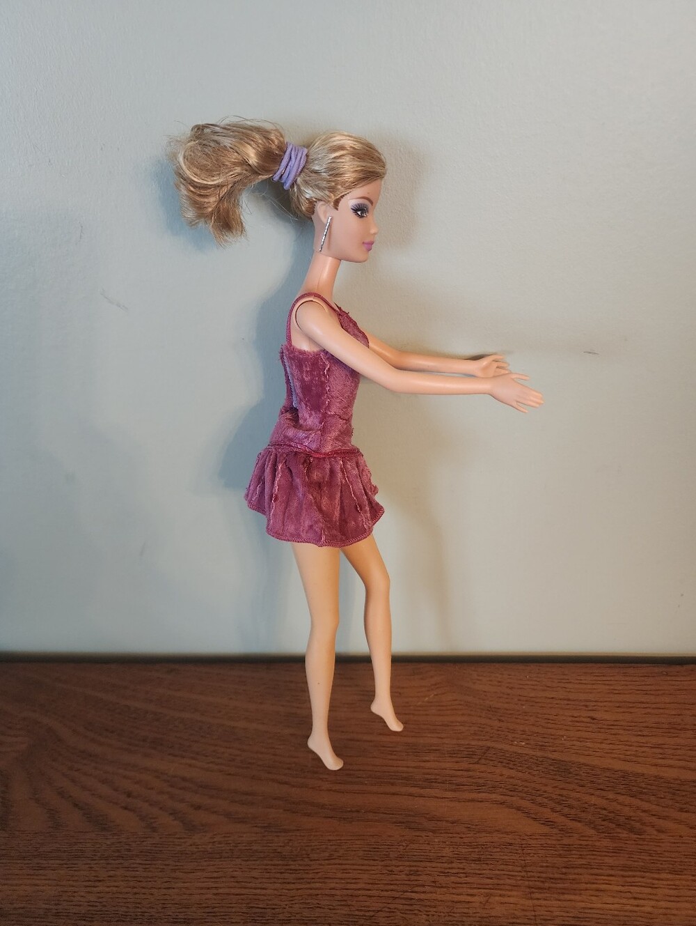 VTG 1999 Mattel Fashion Fever Barbie Doll - Picture 4 of 5